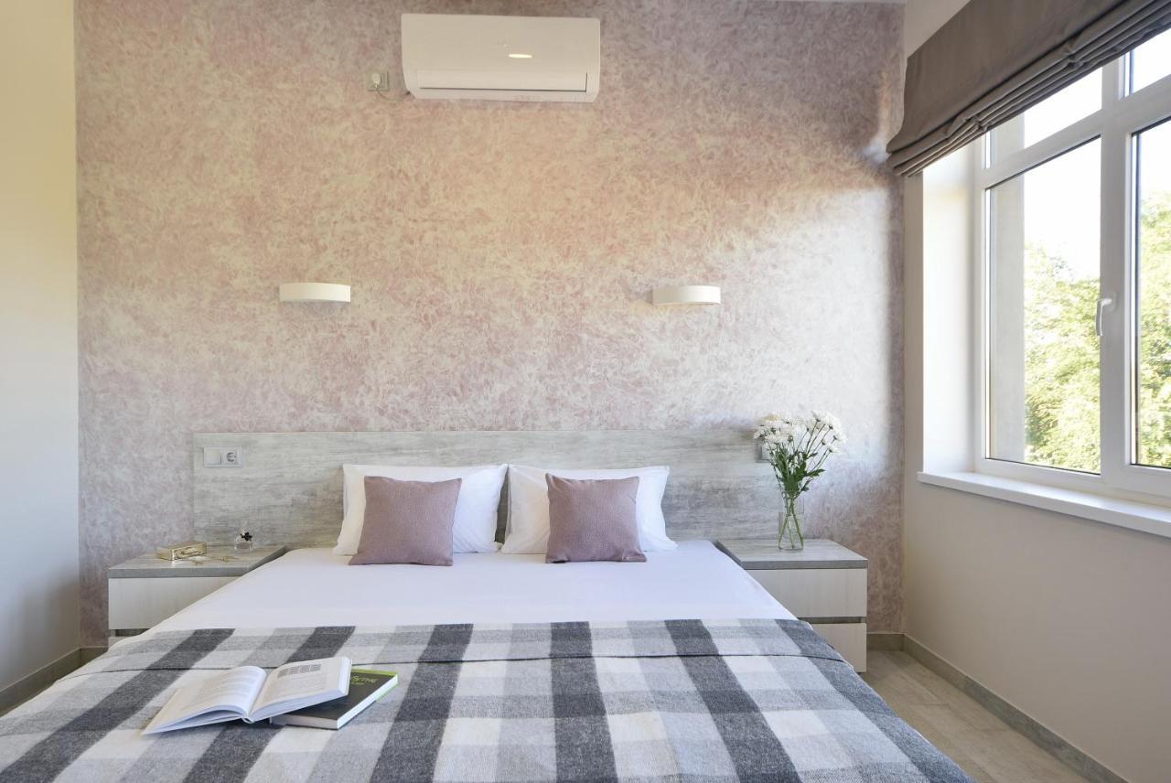 Play Hotel By Ribas Kherson Bagian luar foto